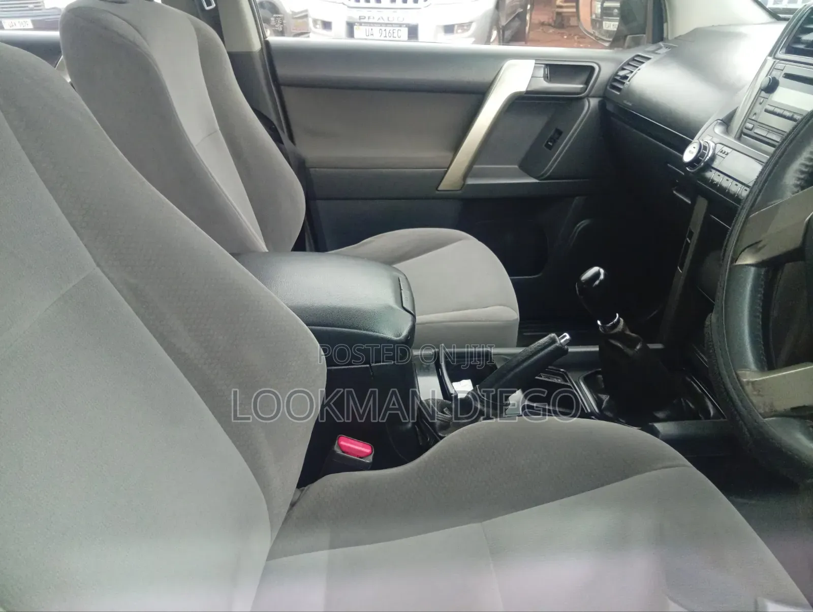 Toyota Land Cruiser Prado 3.0 TD 2010 Gold