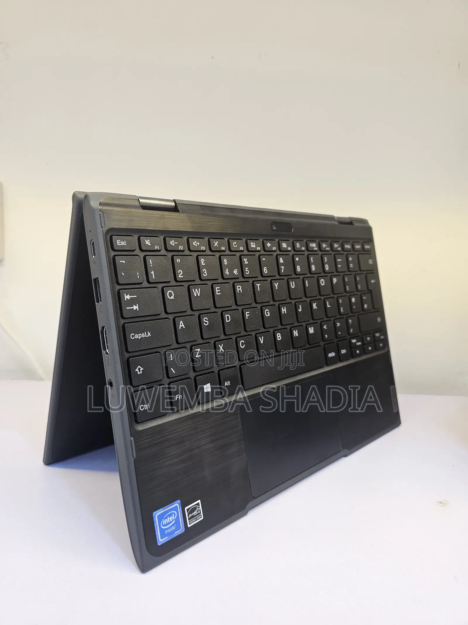 New Laptop Lenovo 300e 4GB Intel Celeron SSD 128GB