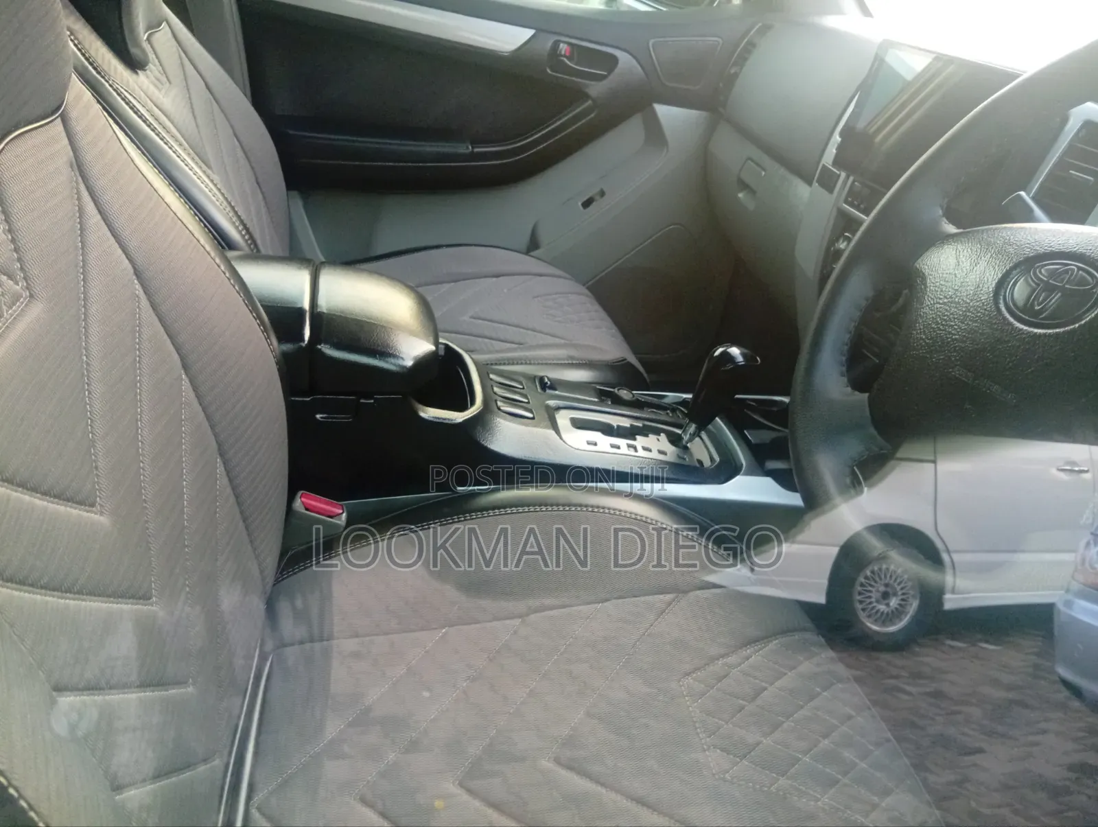 Toyota Hilux Surf 2.7 SSR 2009 Black