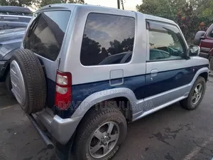 Mitsubishi Pajero Mini VR 2010 Silver