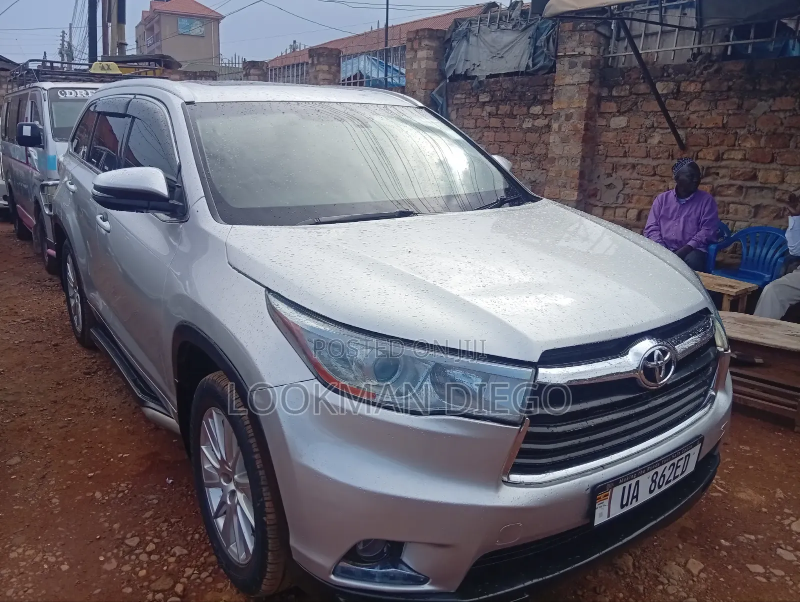 Toyota Kluger 2014 Silver
