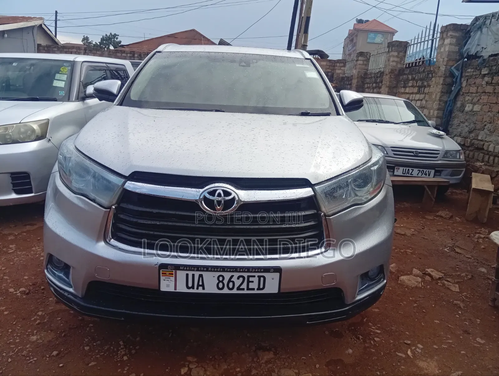 Toyota Kluger 2014 Silver