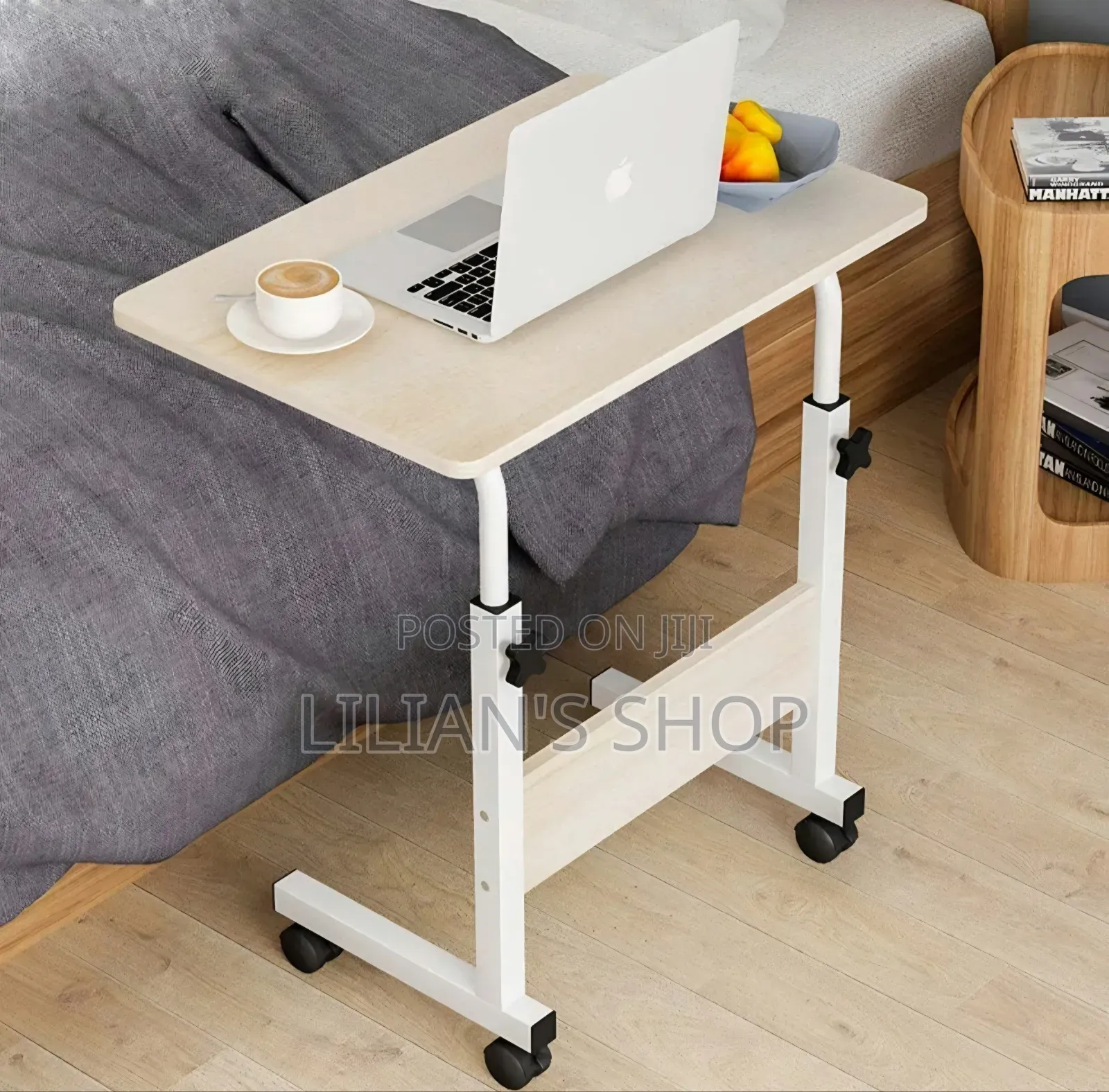 Adjustable Computer Table