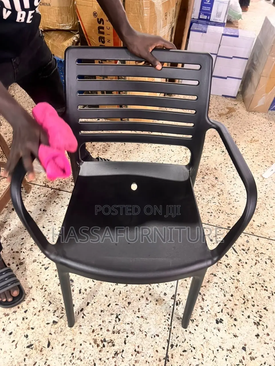 Plastic Chairs for Bar and Restaurant