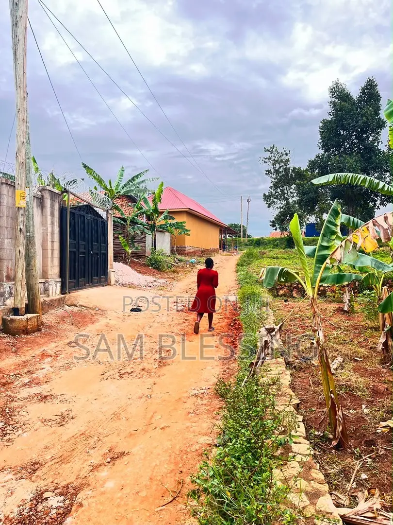 4bdrm House in Gayaza, Wakiso / Wakiso for sale