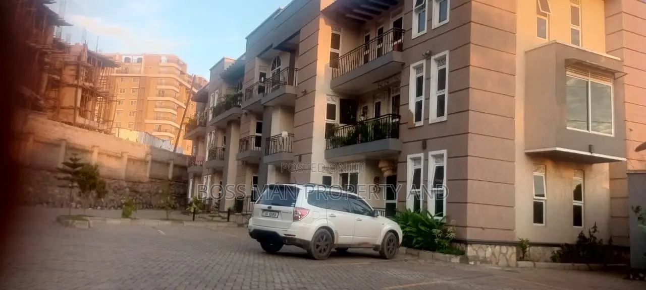 3bdrm Apartment in Muyenga, Central Division for sale