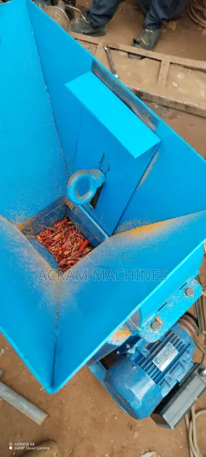 Chili Peppers Crusher Machine