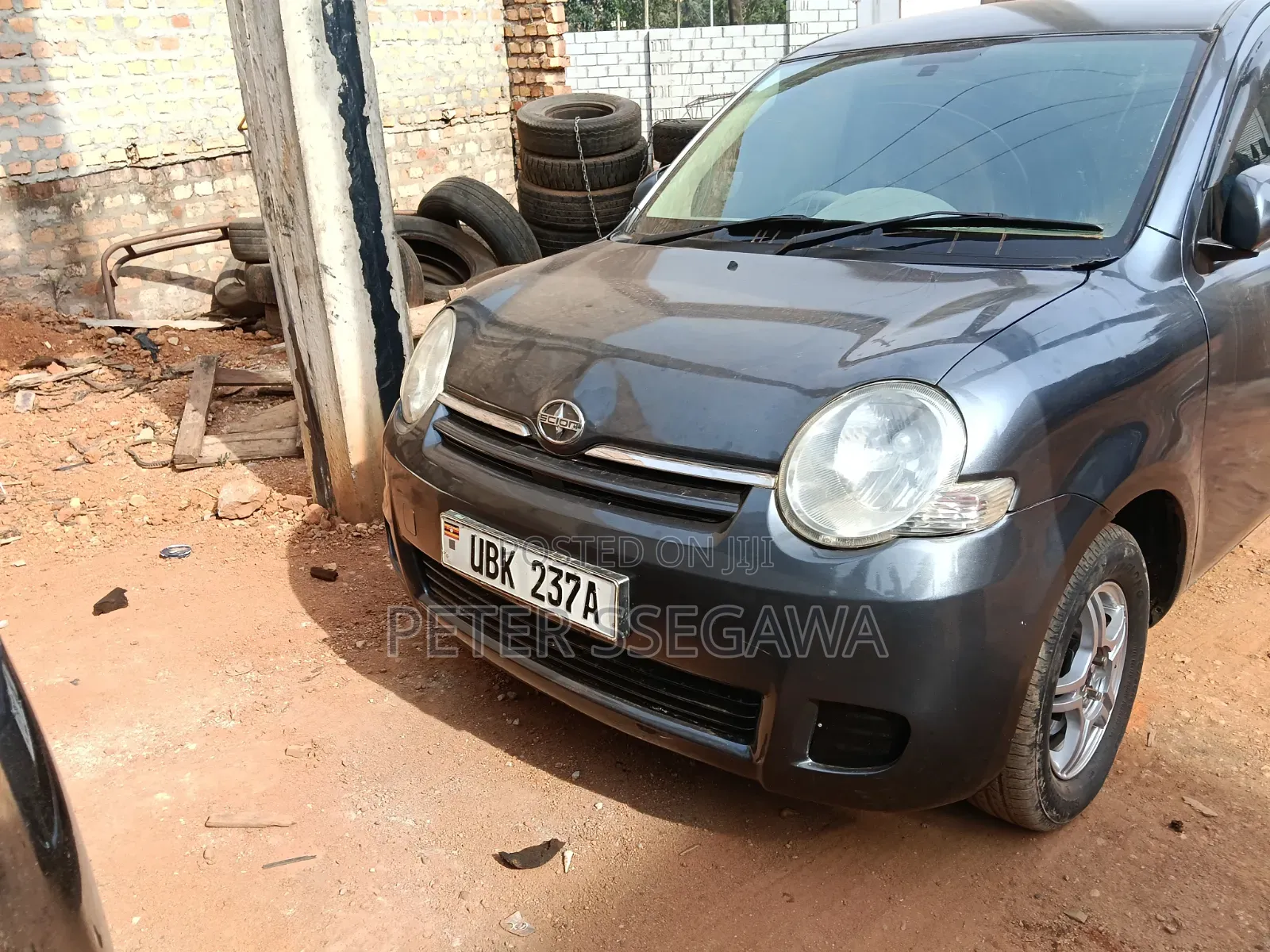 Toyota Sienta 2007 Gray