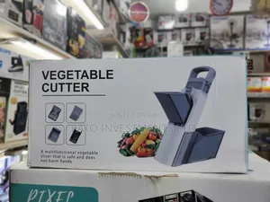 Multifunctional, Safe Manual Mandoline Vegetable Slicer and Cutter