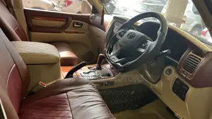 Toyota Land Cruiser Cygnus 4.7 2006 White