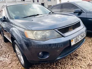 Mitsubishi Outlander 2.4 2004 Gray