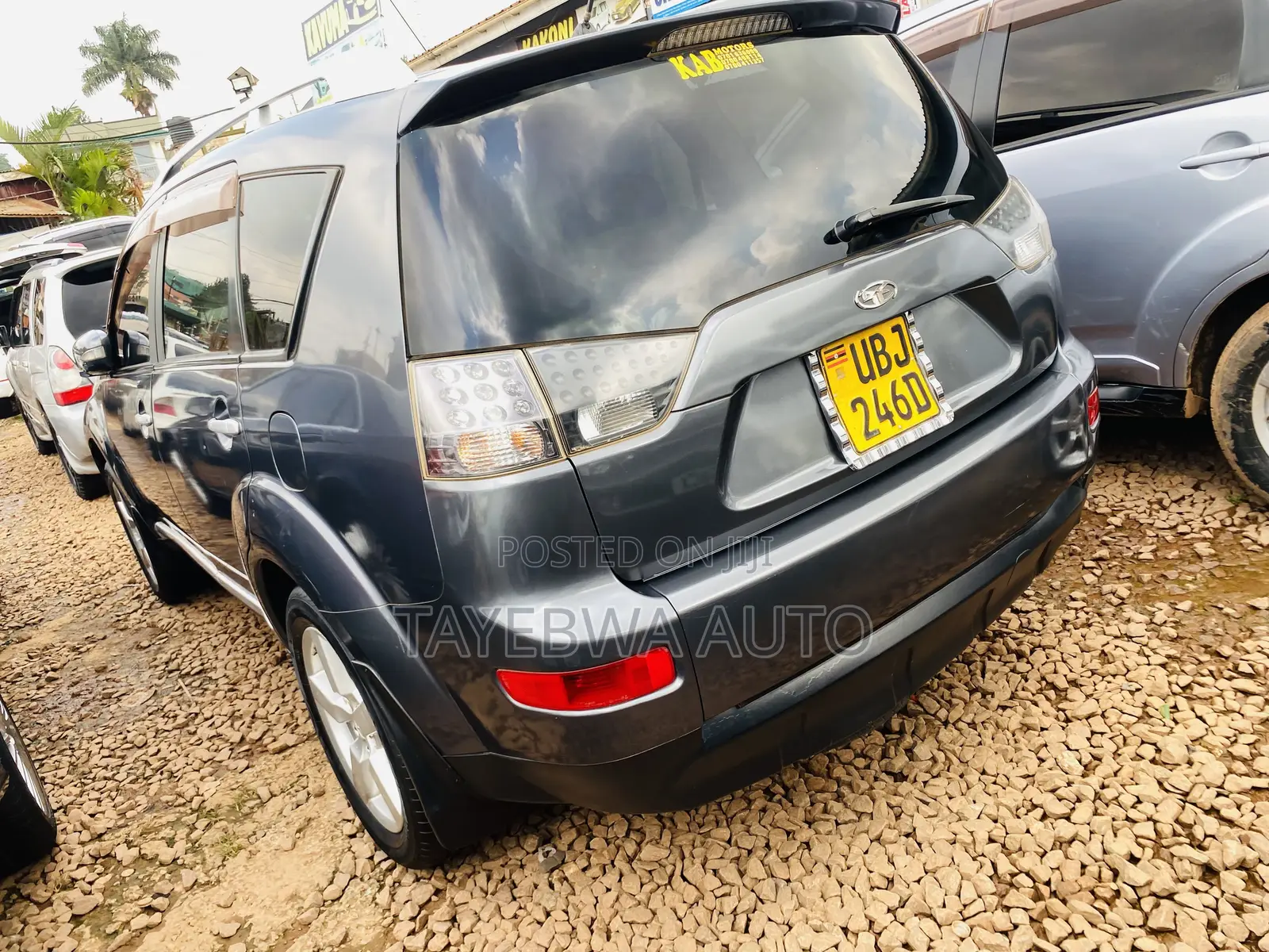 Mitsubishi Outlander 2.4 2004 Gray