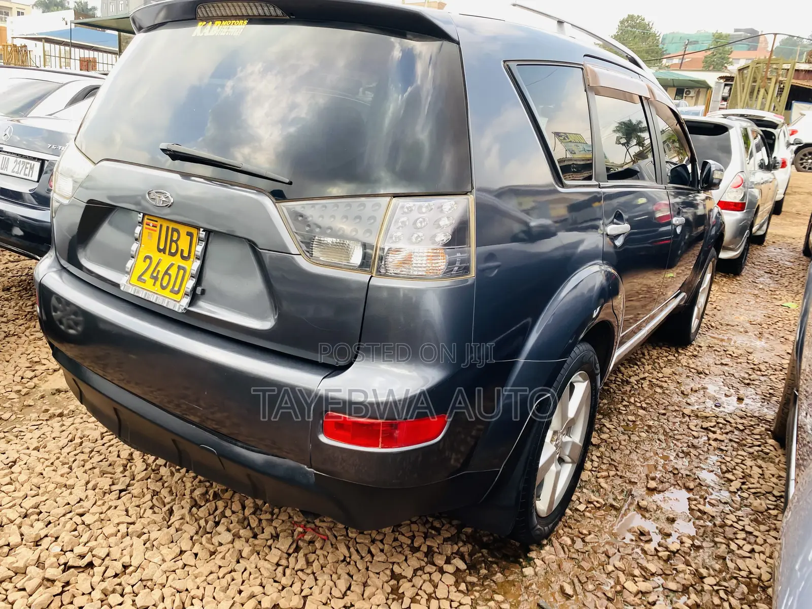 Mitsubishi Outlander 2.4 2004 Gray
