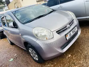 Toyota Passo 1.0 FWD 2015