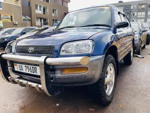 Toyota RAV4 Automatic 2000