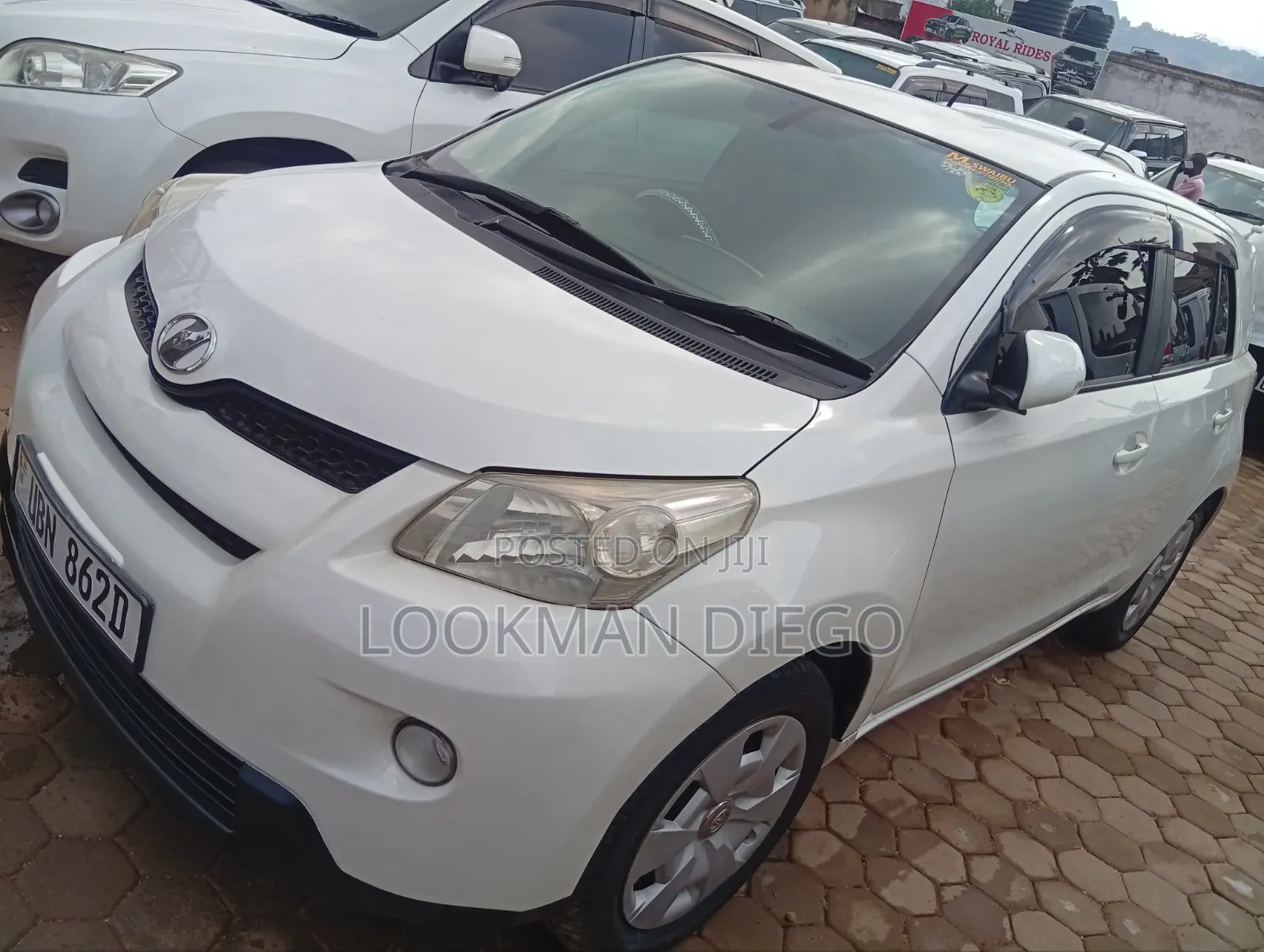 Toyota IST 2010 White