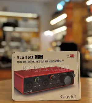 Focusrite Scarlett 2i2 (3rd Generation) USB Audio Interface