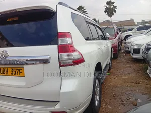 Toyota Land Cruiser Prado 2.8 D-4D 2015 White