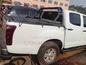 Isuzu D-MAX 2011 White