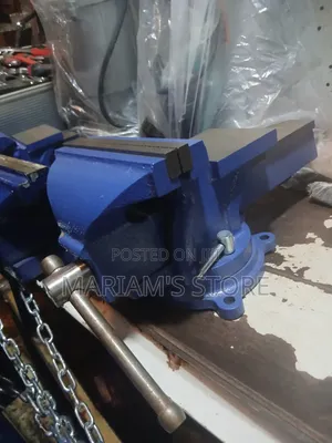 Bench Vise 5""