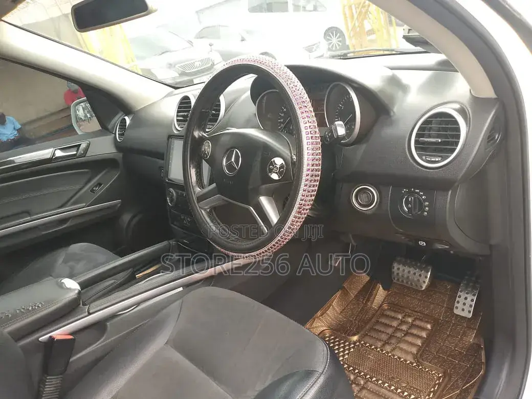 Mercedes-Benz M Class ML350 AWD 4MATIC 2009 White