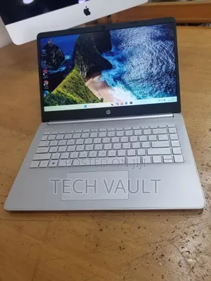New Laptop HP 14-dq1088wm 8GB Intel Core i5 SSD 256GB