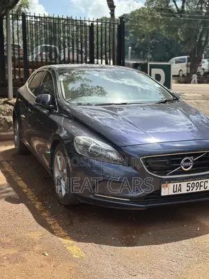 Volvo V40 2016 Blue