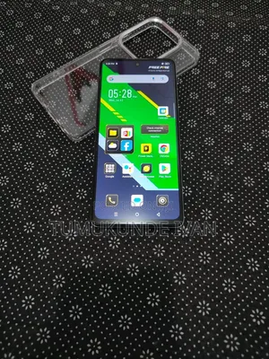 New Infinix Hot 40 Pro 256 GB Gold