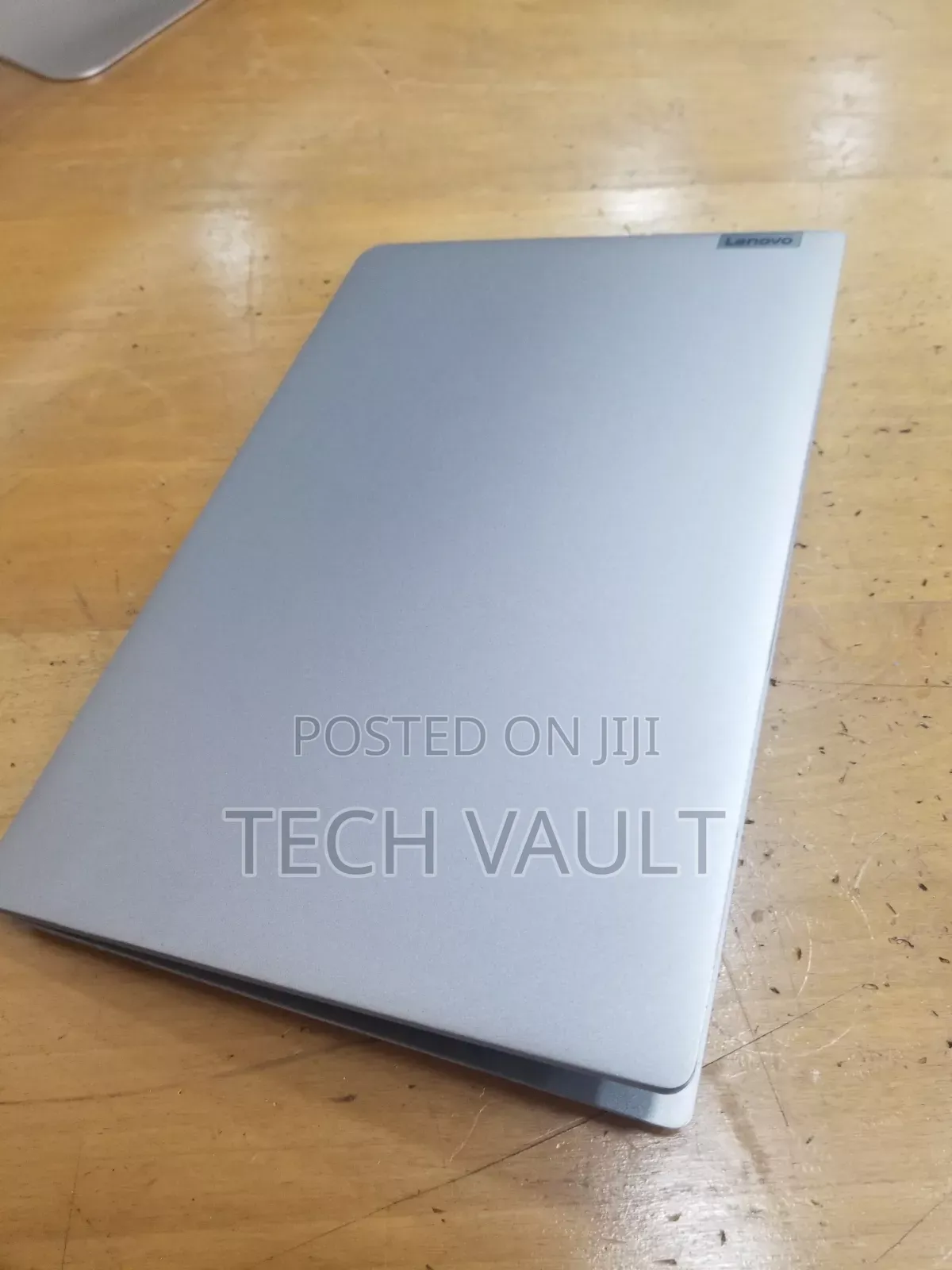 New Laptop Lenovo IdeaPad 100 4GB Intel Core i5 SSD 128GB