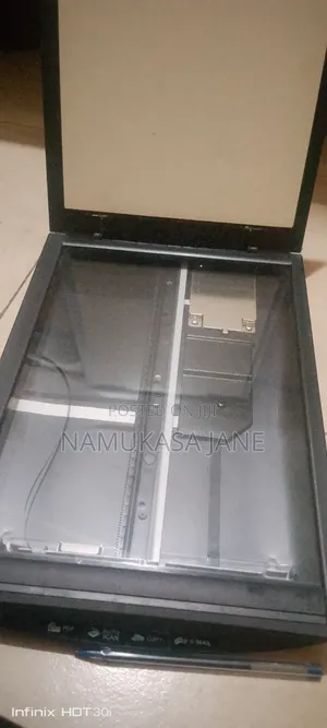 Canon Canoscan LiDE 110 Scanner