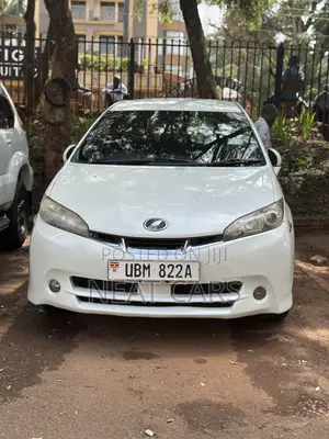 Toyota Wish 2012 White