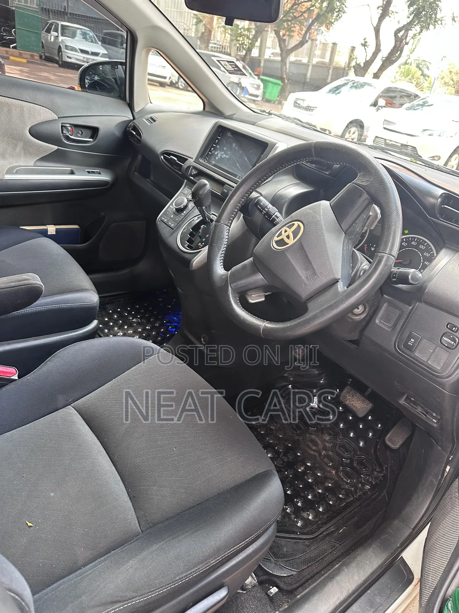 Toyota Wish 2012 White