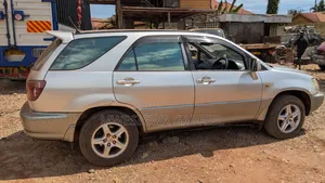 Toyota Harrier 2003 Silver