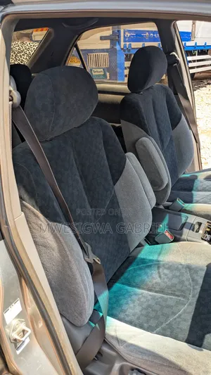 Toyota Harrier 2003 Silver