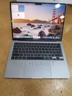 New Laptop Apple MacBook Air 2024 M3 8GB Apple M3 SSD 256GB