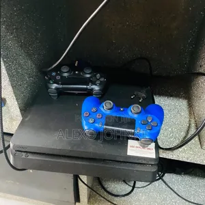Ps4 Game Console