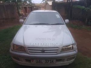 Toyota Premio 2002 Silver