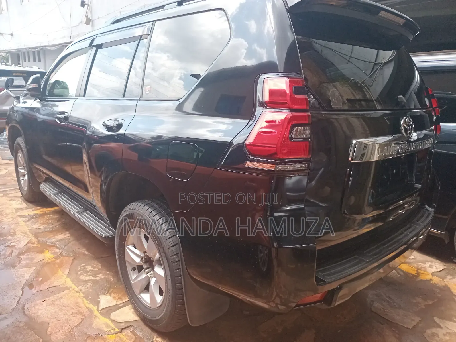 Toyota Land Cruiser Prado 2017 Black