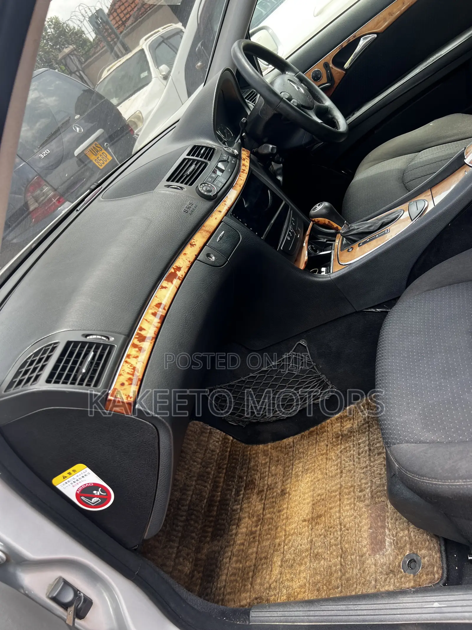 Mercedes-Benz E300 2008 Silver