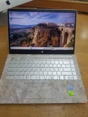 Laptop HP Pavilion 14 16GB Intel Core i7 SSD 1T