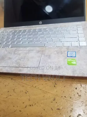 Laptop HP Pavilion 14 16GB Intel Core i7 SSD 1T