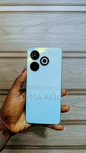 Infinix Smart 8 64 GB Green