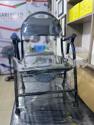 Commode Chair