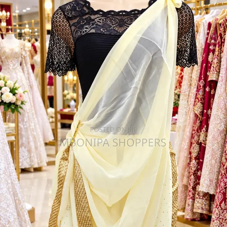 Elegant Mushanana – Ivory Gold Traditional Dress