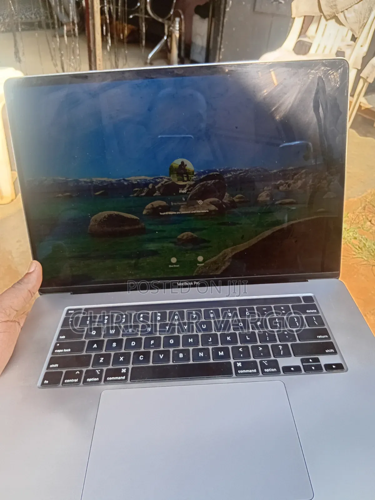 Laptop Apple MacBook Pro 2019 16GB Intel Core i7 SSD 512GB