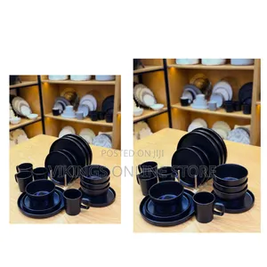 16pc Polished Black Dinner Set