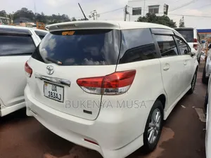 Toyota Wish 2012 White
