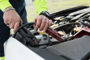 Battery Jumpstarting and Battery Recovery Services