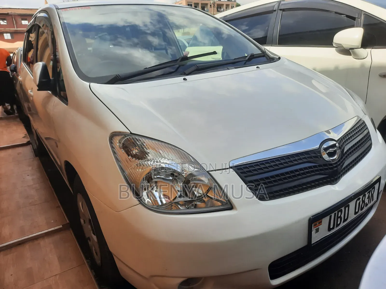 Toyota Wish 2012 White