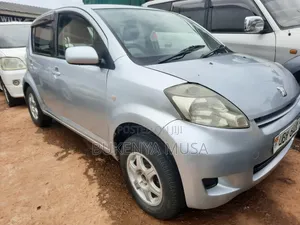 Toyota Passo 2006 Silver